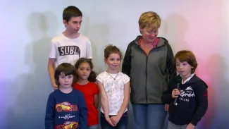 Fête de l'école - Interview 4 - Elèves de 3-4P des Diablerets accompagnés de Carole Morerod