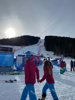 Reportage JOJ du mardi 14 janvier 2020 - Interview de Tiago, bénévole aux Diablerets - Par Jules / Sven / Fiona