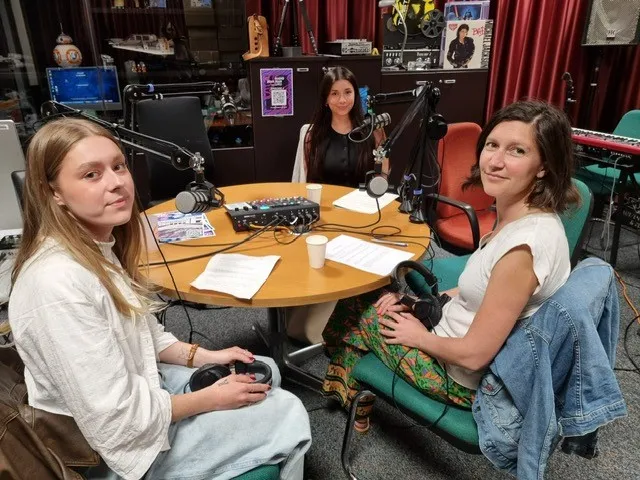 Radio Jean Jean - Episode 3 Saison 4  Le sans abrisme - par la classe ECGA de Dina Bader
