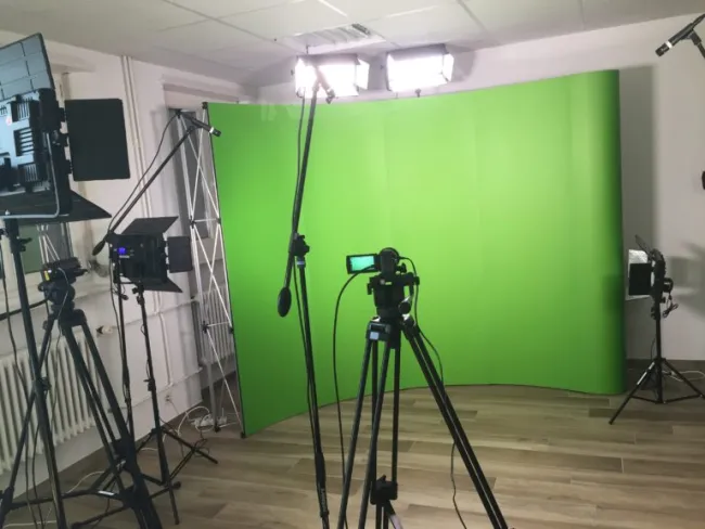Le studio de télévision du RadioBus est au Sépey