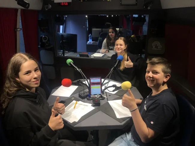 Tuile FM - Radiobus jeudi 7 avril 13h30-14h30