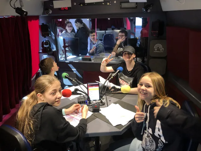 Tuile FM - Radiobus mardi 5 avril 13h30-14h30