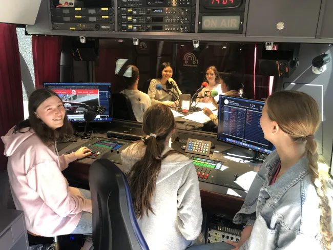 Tuile FM - Radiobus mercredi 6 avril 13h30-14h30