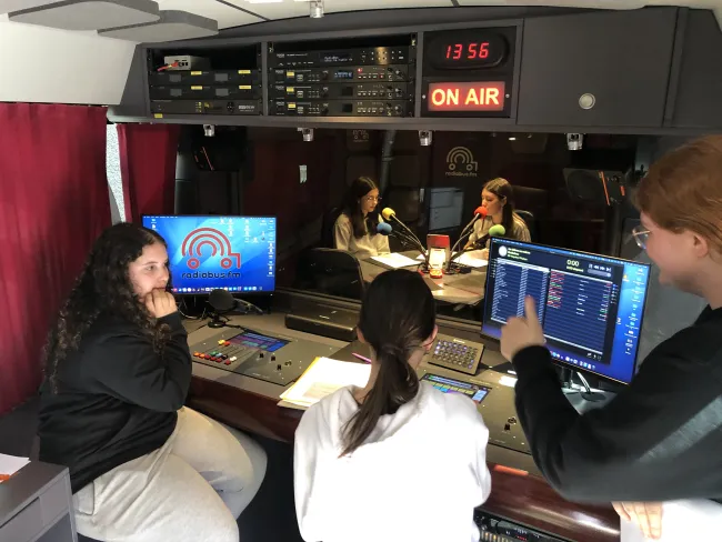 Radiobus Tuile FM - jeudi 11.04 - 13h30 - CZ4