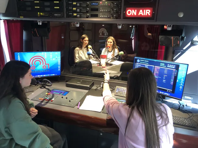 Radiobus Tuile FM - jeudi 11.04 - 14h30 - OG1