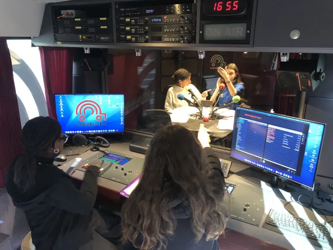 Radiobus Tuile FM - jeudi 11.04 - 16h30 - ER2