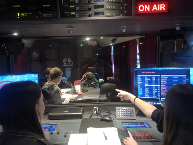 radiobus Tuile FM - vendredi 12.04 - 10h30 - ML1