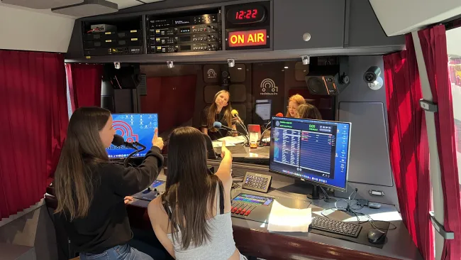 Radiobus Tuile FM - vendredi 12.04 - 11h30 - EN4