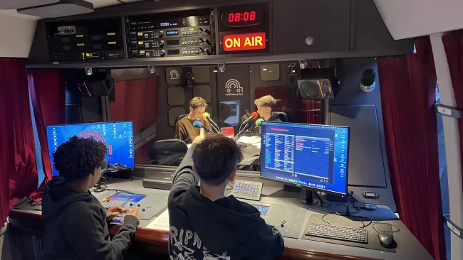 Radiobus Tuile FM - vendredi 12.04 - 07h30 - ER4