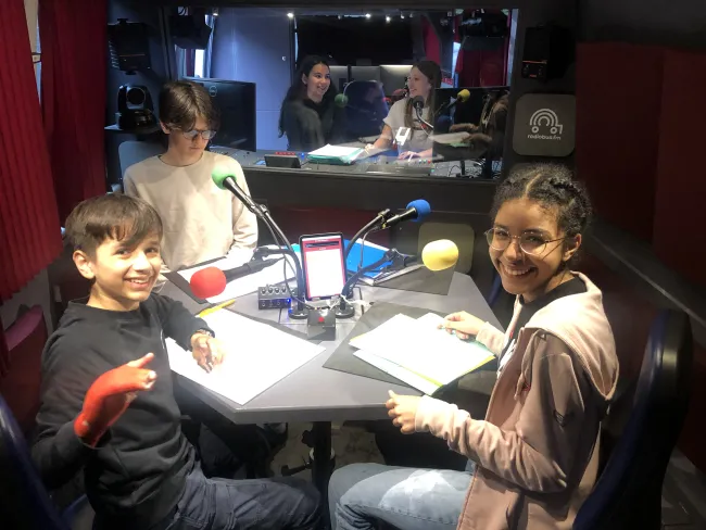 Tuile FM - Radiobus vendredi 8 avril 13h30-14h30