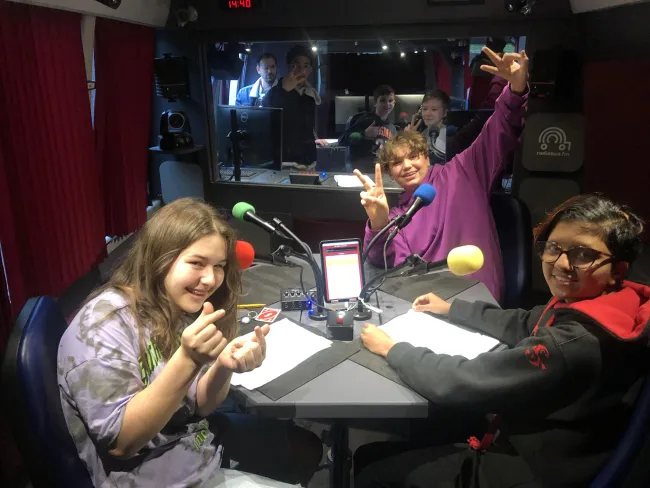 Tuile FM - Radiobus vendredi 8 avril 14h30-15h30